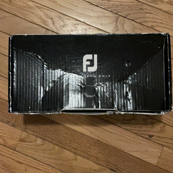 Foot joy ladies golf shoes sz 8 M - Picture 4 of 16